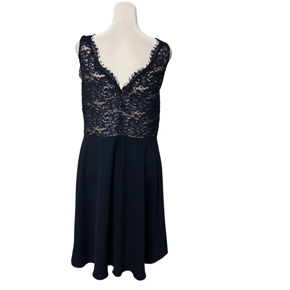 Watters Navy Vneck Lace Bodice Cocktail Dress Size 12 NWT